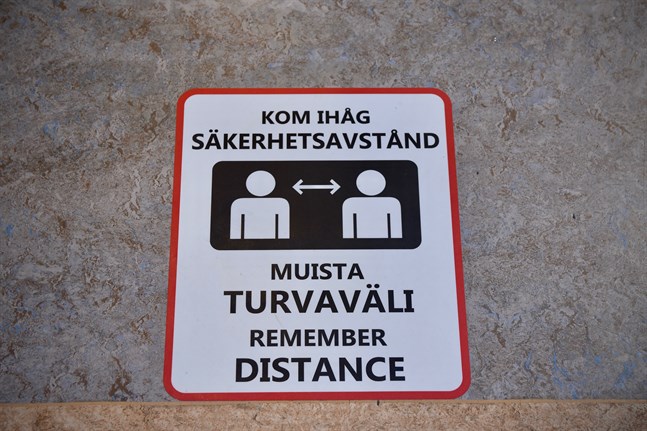 Institutet för hälsa och välfärd registrerade 385 nya fall av coronaviruset på tisdagen.