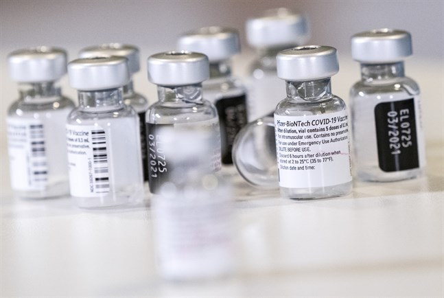 Coronavaccinet från Pfizer och Biontech behöver inte förvaras i minst minus 60 grader, enligt en studie som först bedöms av USA:s läkemedelsmyndighet. Arkivbild.