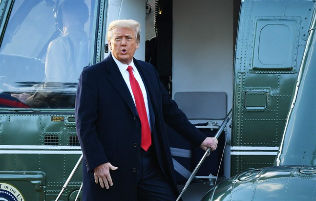 USA:s förre president ljög 30 573 gånger som president enligt den statistik Washington Post har fört, skriver Roger Nylund. Bilden visar Donald Trump lämna Vita huset den 20 januari.