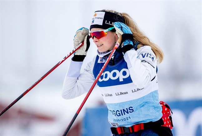 Amerikanskan Jessie Diggins, 29 år, leder den totala världscupen och är en av guldfavoriterna på flera distanser då VM i Oberstdorf kör i gång i veckan.