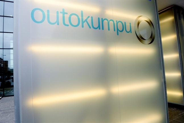 Statsägda Outokumpu får stark kritik i Finnwatchs senaste rapport för att man bidrar till miljöförstörelse och hälsoproblem i Sydamerika.