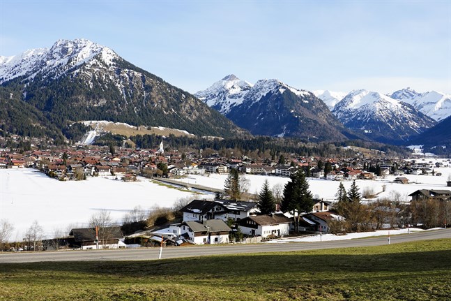 Vårvädret har dragit in över Oberstdorf.