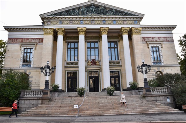 Regeringskvintetten samlas i Ständerhuset på tisdagskvällen. Arkivbild.