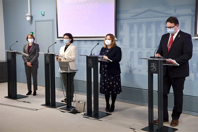 Satu Koskela, Liisa-Maria Voipio-Pulkki, Krista Kiuru och Mika Salminen.