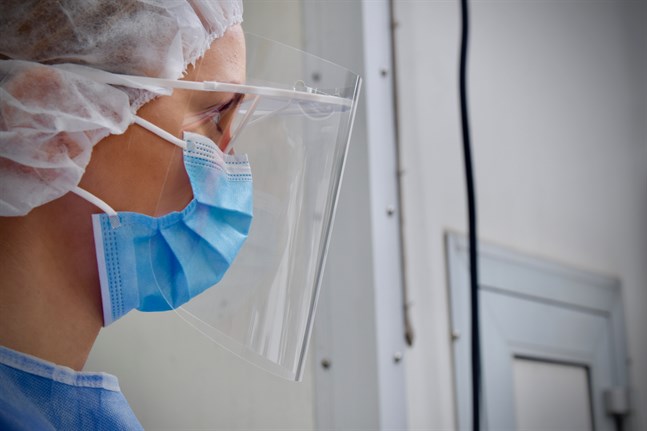 Sammanlagt 56 407 personer i Finland bekräftats smittade av coronavirus sedan epidemins början.