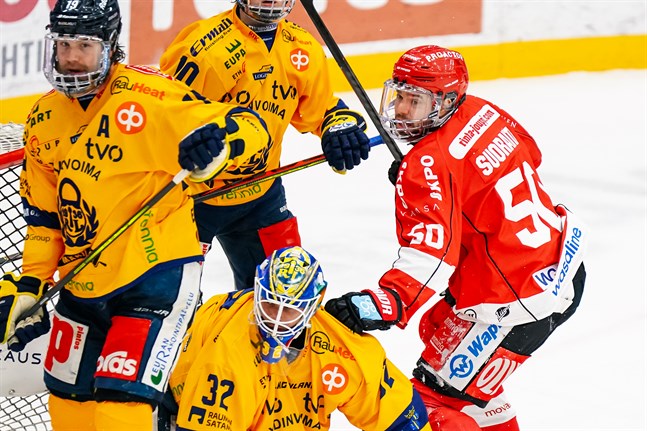 Simon Suoranta, här hemma mot Lukko, åker på tvångsvila.