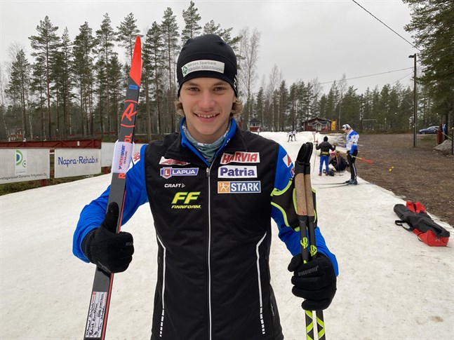 Patrik Kuuttinen gjorde ett nytt bra lopp i junior-VM i Österrike och nu får han även skida jaktstarten.