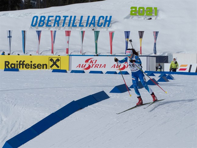 Rebecca Sandnäs gjorde sin fjärde start i juniorernas VM i skidskytte på fredagen.