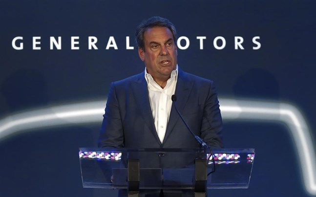 Mark Reuss, ordförande i GM, General Motors ser elbilar som en framtid. Och det gör andra biltillverkare också, så att det blir brist på halvledare.