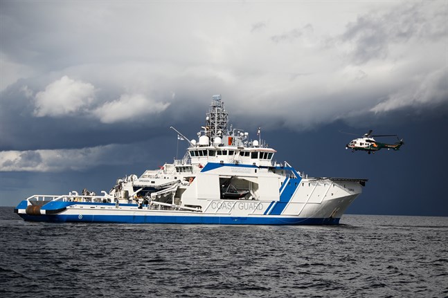 Gränsbevakningsväsendet och Västra Finlands sjöbevakningssektion varnade för svåra väderleksförhållanden i de västa sjöområdena på söndagen. Arkivbild.