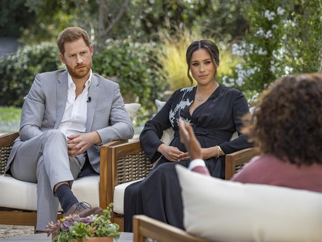 Meghan Markle, hertiginna av Sussex, med maken prins Harry, under intervjun med Oprah Winfrey.