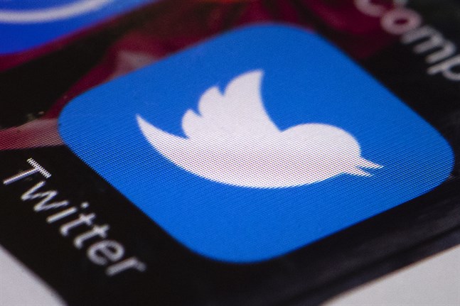 Twitter kan släckas ned i Ryssland om det sociala nätverket inte följer ryska myndigheters instruktioner om vad som får publiceras på plattformen. Arkivbild