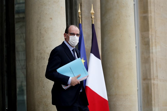 Frankrikes premiärminister Jean Castex får en spruta med Astravaccinet på fredag, enligt medieuppgifter.