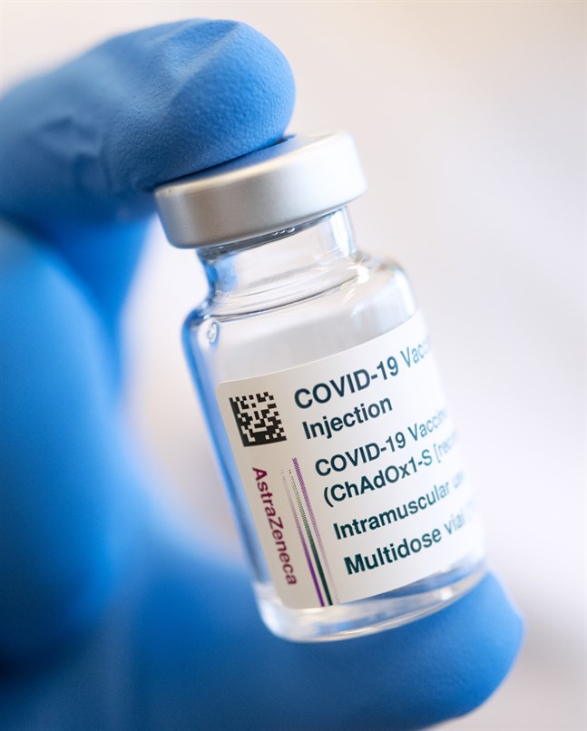 Vaccinationen med Astra Zenecas Covid-19 vaccin har pausats i flera länder efter rapporter om fall med blodproppar bland personer som fått vaccinet. Arkivbild