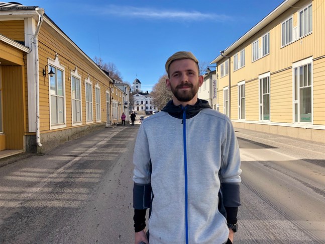 Michael Kozielek kommer inte till Närpes i sommar. Han har skrivit på för ett lag i USA i stället.