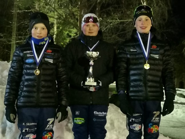 Här är Yttermarks vinnarlag. Pontus Yrjans, till vänster, Johan Yrjans och Hannes Bengs.