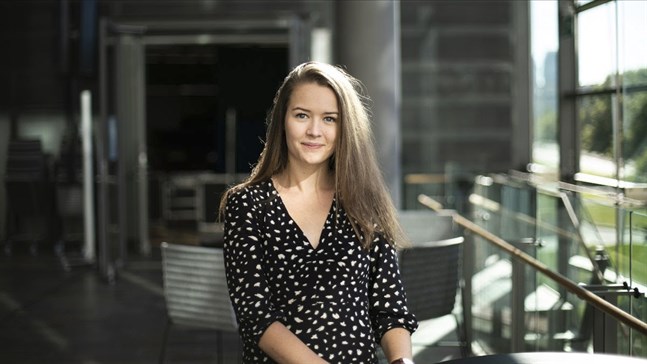 "Utegångsförbudet kan få massiva konsekvenser för dem som redan mår dåligt", anser Frida Sigfrids, förbundsordförande för Svensk Ungdom.