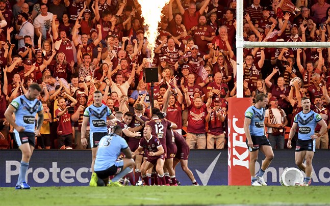 Livet har kunnat fortgå ungefär som vanligt i Australien under stora delar av pandemin. Här i november kunde närmare 50 000 i publiken se rugbymatchen mellan New South Wales och Queensland.