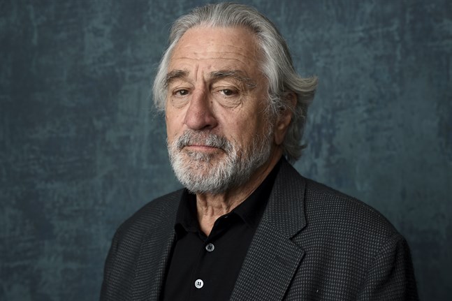 Tribeca filmfestival blir av, säger Robert De Niro i ett pressmeddelande.