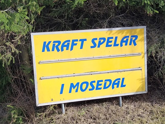 Bollförbundet har senarelagt seriepremiärerna. Möjligen kan Krafts herrar spela sin första hemmamatch den 9 maj.