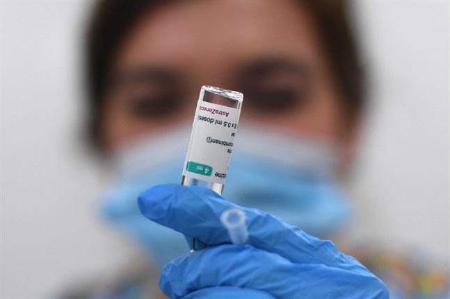 38 procent av de tillfrågade i gallupen skulle distribuera vacciner till de värst drabbade områdena så snart som möjligt. Störst stöd finns i huvudstadsregionen.