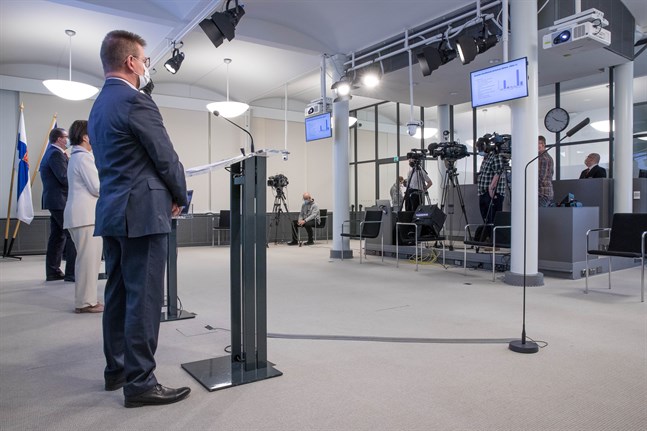 Situationen i många europeiska länder ser ut att försämras igen efter en tid med sjunkande antal nya coronafall. Institutet för hälsa och välfärd och Social- och hälsovårdsministeriet betonade på torsdagen att man vill förhindra samma utveckling i Finland.
