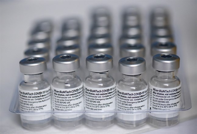 Pfizer-Biontechs vaccin är 91 procent effektivt mot den sydafrikanska varianten av covid-19, enligt de båda läkemedelsbolagen. Arkivbild.