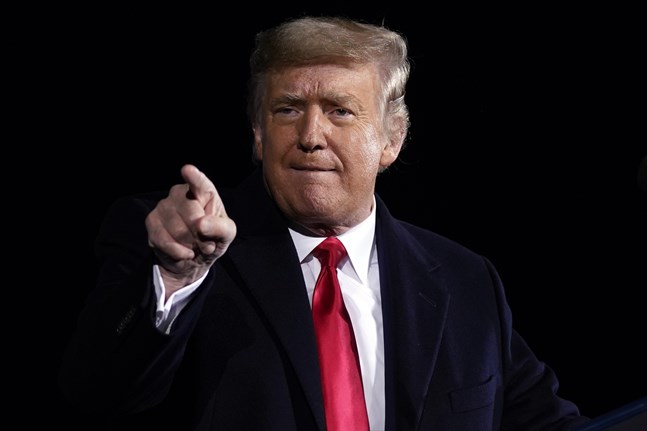 Återbetalningskraven på Trumpkampanjen har skenat i väg uppåt sedan nätformulär med finstilta villkor fick många donatorer att ofrivilligt bli veckogivare. Arkivbild