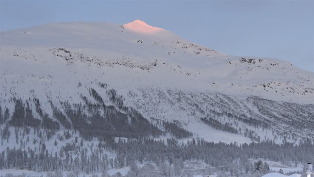 Mannen plockades upp till fjälls av Norsk Folkehjelp. Arkivbild.