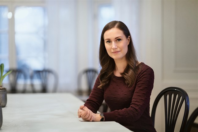 SDP:s partiordförande, statsminister Sanna Marin lyfter fram angörigvården och psykvården för barn och unga som centrala teman i kommunalvalet. Arkivbild.