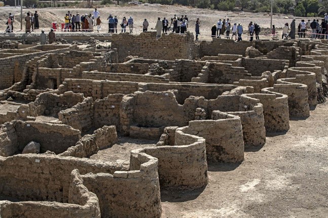 Forskarna har daterat den gyllene staden Aten till omkring 1 300 år före vår tideräknings början.
