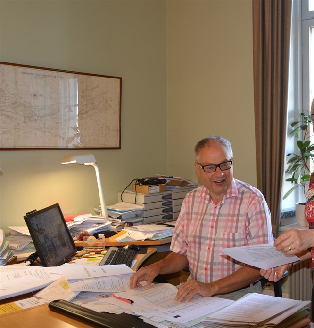 Hittills har 150 av 180 värderade fritidstomter i Kristinestad sålts för ett snittvärde på knappt 57 000 euro. Staden har fått in närmare 9 miljoner euro, enligt kanslichef Dan-Anders Sjöqvist.