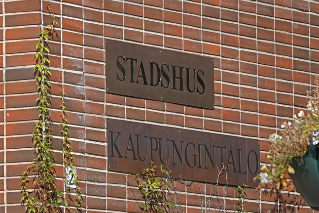 Kommunalvalet ordnas den 13 juni.