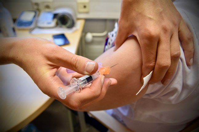 Eventuellt kommer även Rysslands coronavaccin Sputnik V att i framtiden ges i Finland.