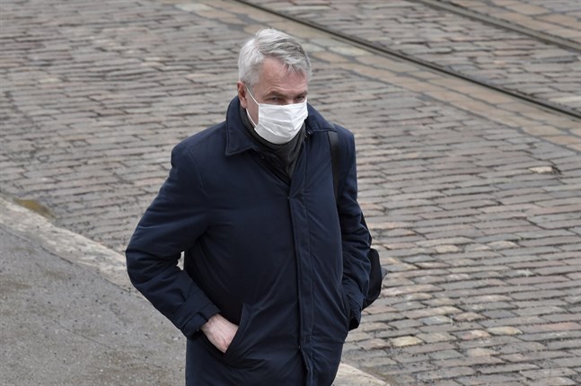 Utrikesminister Pekka Haavisto (De gröna) var i centrum för uppståndelsen kring återbördandet av finländska medborgare från Al-Hol-lägret i Syrien.