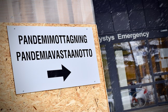 Institutet för hälsa och välfärd registrerade 498 nya coronafall på söndagen.