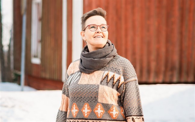 Minna Knutar började fila på några av sina gamla haiku-dikter när Nylands litteraturförening utlyste en haikutävling i våras.