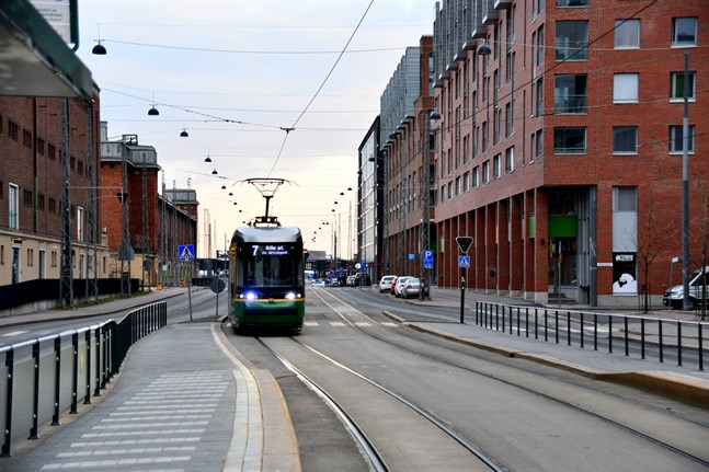 Transport- och kommunikationsverket Traficom anser att normalt passagerarantal åter kan tillåtas i kollektivtrafiken.