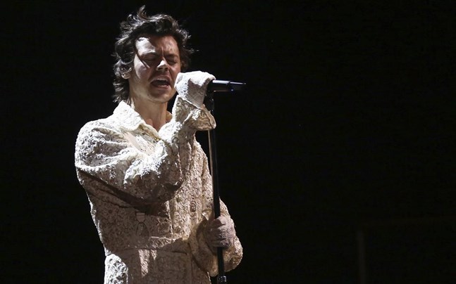 Harry Styles under förra årets upplaga av Brit Awards.