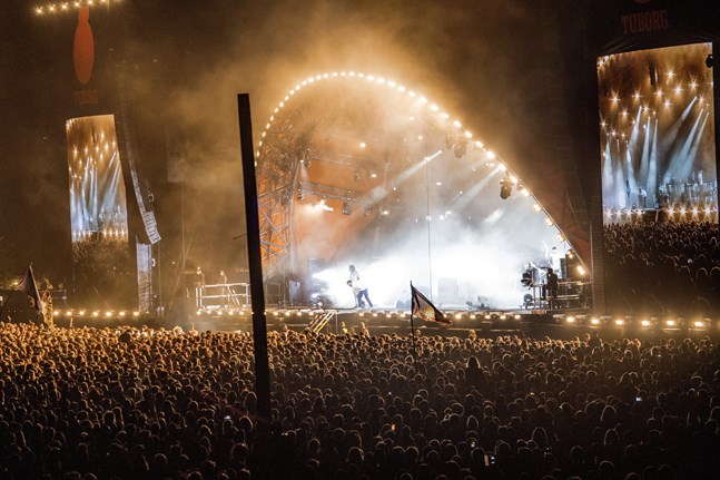 Tätt packad festivalpublik. Glöm det på Roskilde i år.