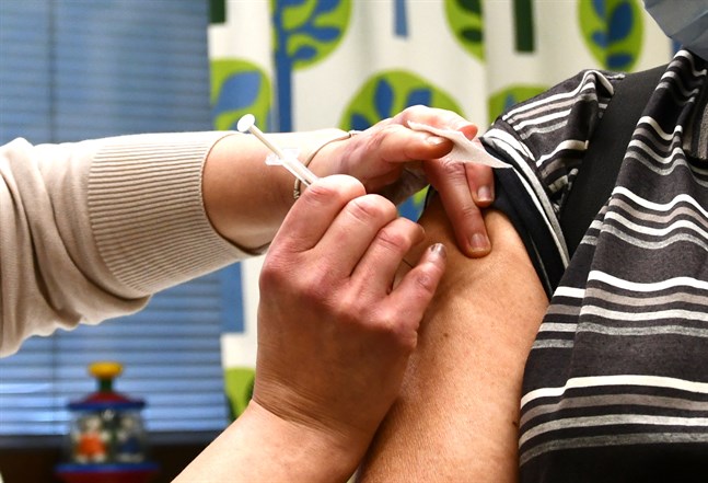 Intresset för covid-19-vaccin är stort bland åldersgruppen 60-plus i Närpes.