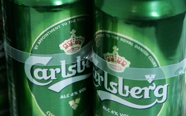 Carlsberg överraskar med oväntat stark försäljning i första kvartalet, med draghjälp från den kinesiska marknaden.