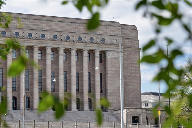 Det är ännu oklart när riksdagen kommer att rösta om EU:s gemensamma återhämtningsfond.