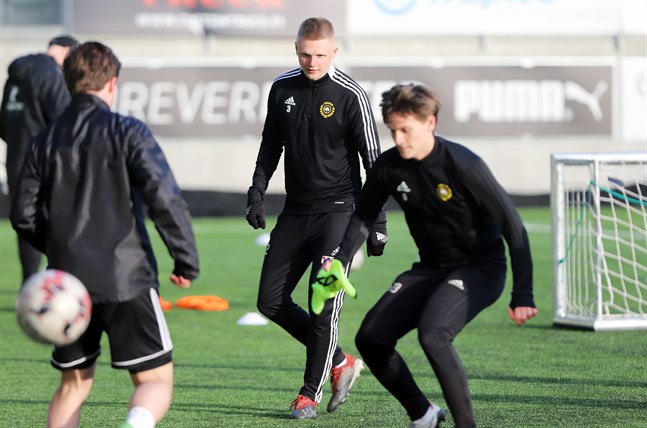 Tobias Björkqvist hör till nyförvärven i Sundom IF.