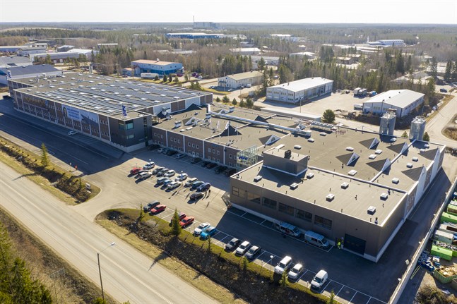 Vilpe har satsat kraftigt på fabriks- och kontorshelheten på Fågelberget i Korsholm.