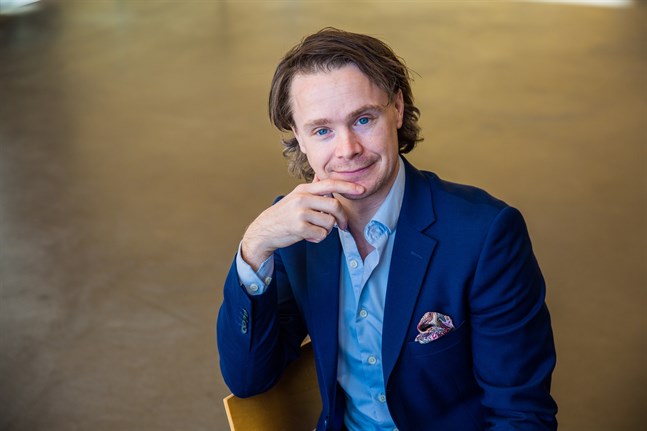 Statsvetaren Thomas Karv säger att Sannfinländarna gynnades av den utdragna debatten om EU:s återhämtningsfond.