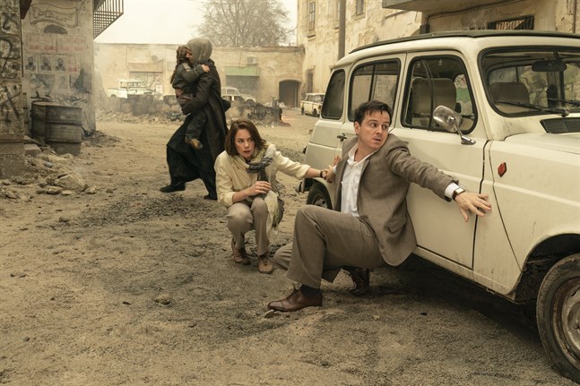 Ruth Wilson och Andrew Scott spelar huvudrollerna i "Oslo", som paret Mona Juul och Terje Röd-Larsen. Pressbild.