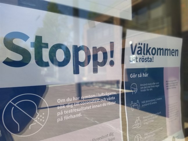 Stopp – och välkommen. På måndagen hade 21 procent av de röstberättigade i Närpes röstat. Sista chansen att förhandsrösta är i dag tisdag.