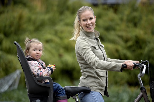 Mat i farten ska vara lika lätt att laga som att äta. Det är vegokocken Isa Ekstams devis. Dottern Livia håller med.