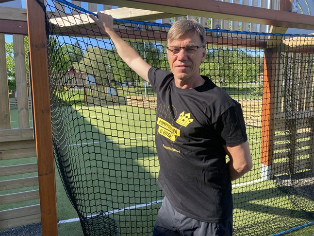 Nu ska barn och unga i bland annat Kristinestad kunna utöva sin hobby kostnadsfritt. Anders Wahlberg ser fram emot att leda idrottsklubbar där.